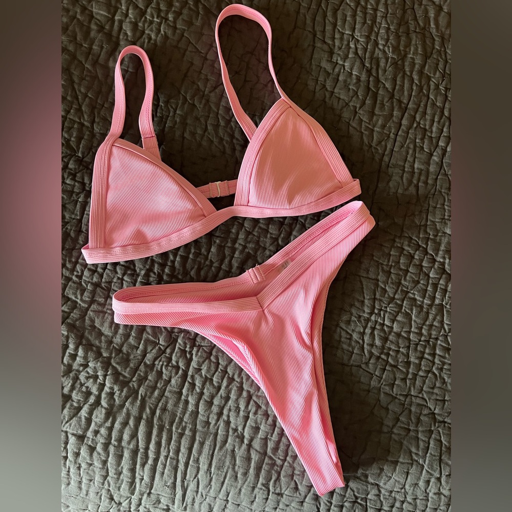 Aurelle Women's Cheeky V-Waist Triangle Bikini